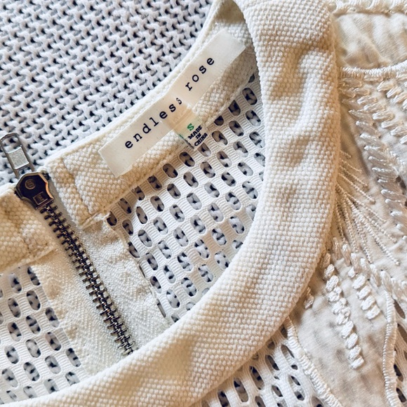 ENDLESS ROSE Cream Floral Lace Mini Dress - Picture 10 of 14